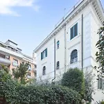 Stunning Apartment In Roma With Wifi