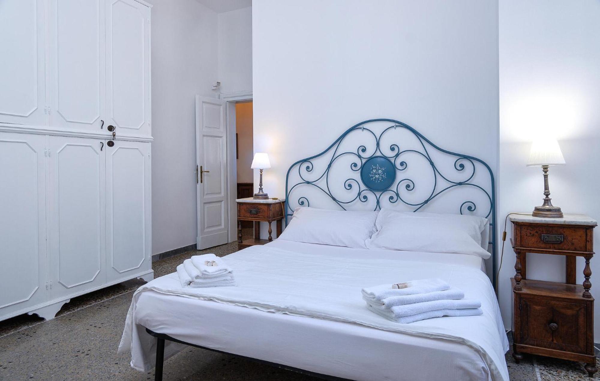 Stunning In With Wifi Apartment Rom