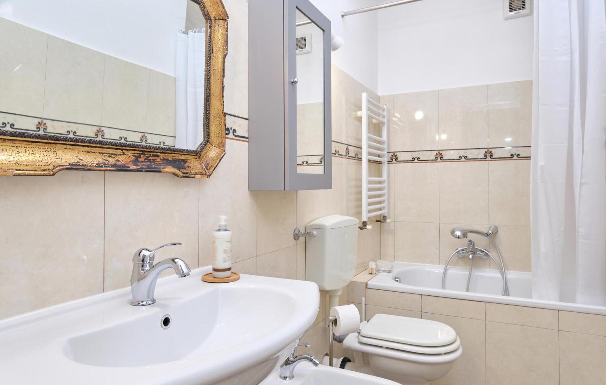 Apartment Stunning In With Wifi